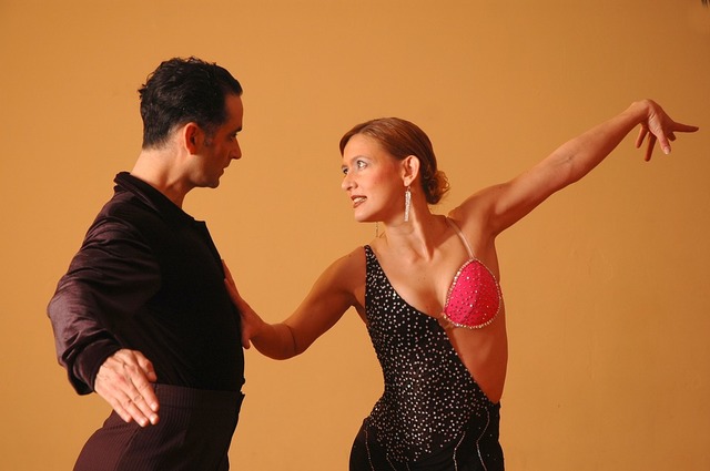 Ordinary out Dance Project "Lost in the city"
